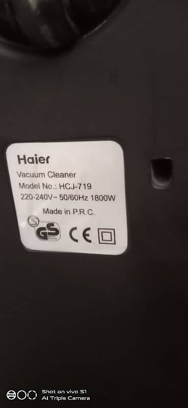 Hier Vaccum Cleaner 1800w 4