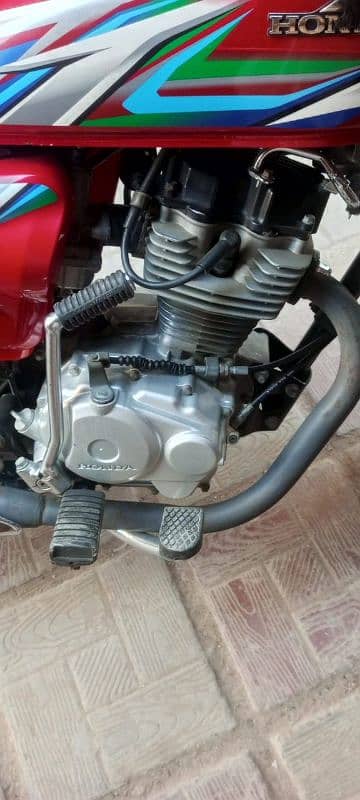 Honda CG125 2023 argent sale 3