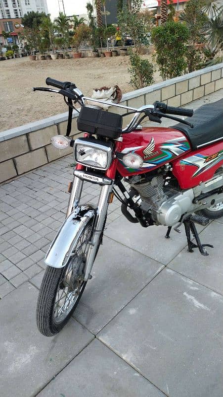 Honda CG125 2023 argent sale 5