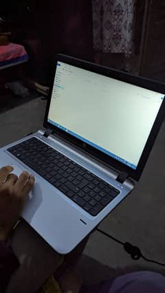 HP Laptop core i5 6th gen 15"