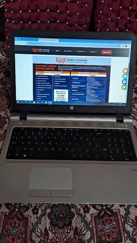 HP Laptop core i5 6th gen 15" 2