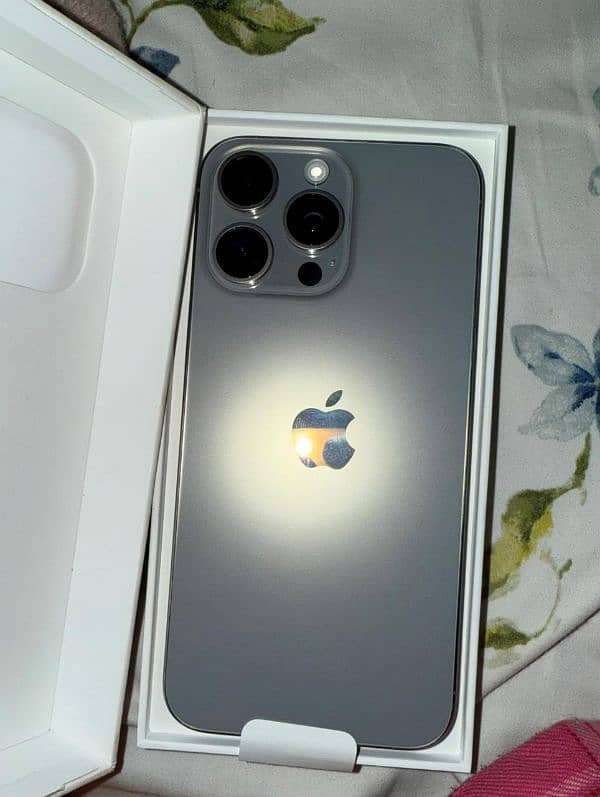 Iphone 15 Pro Max 256Gb for sale 2