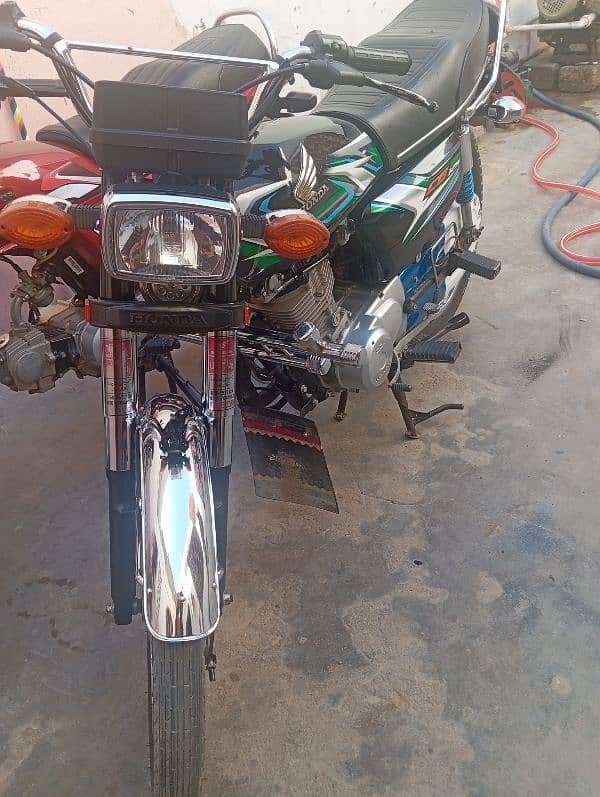 Honda 125 for sale 1