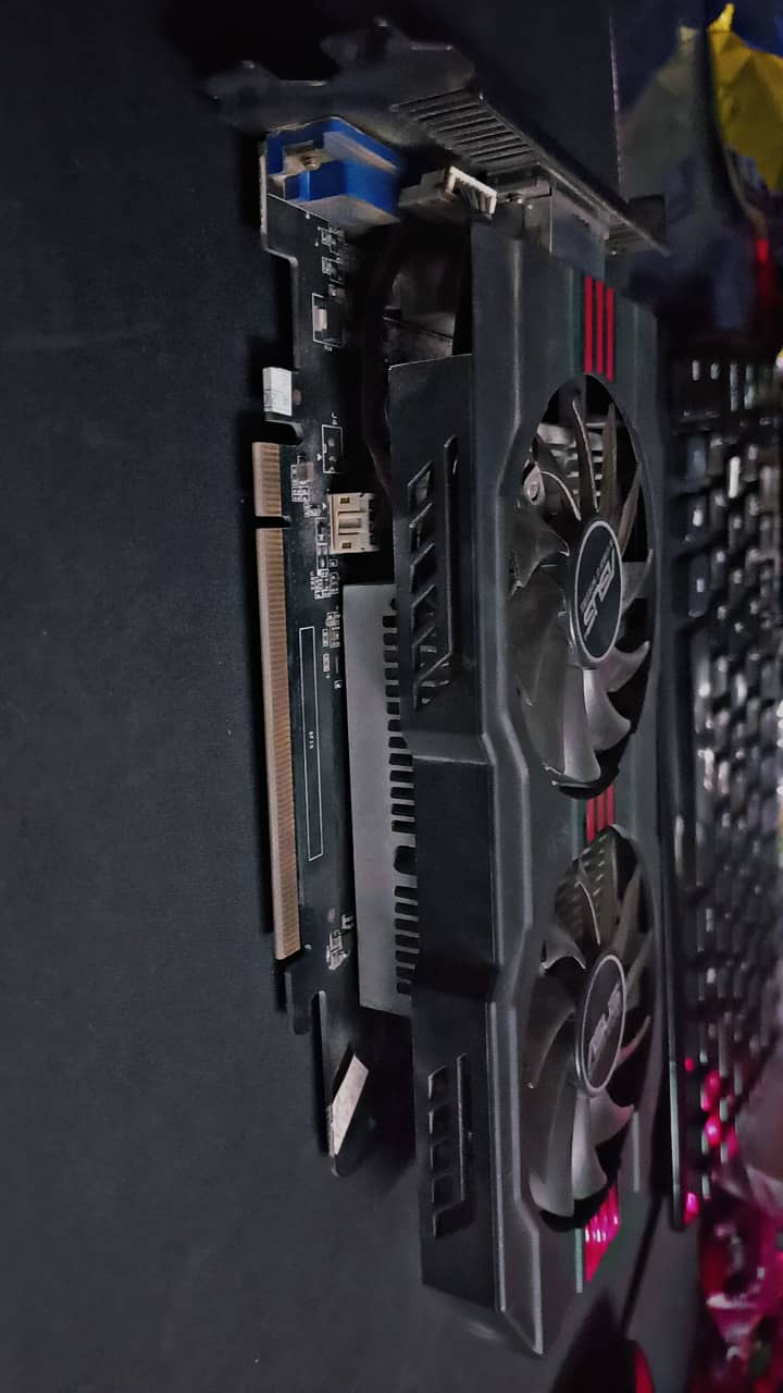 Nvidia Asus GTX 750ti 0