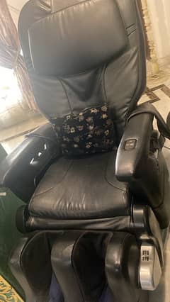 massaging chair