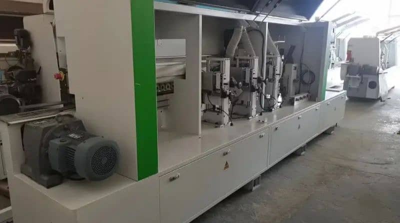 EDGE BANDING MACHINE / MODEL NO. R6/6 LATEST 0