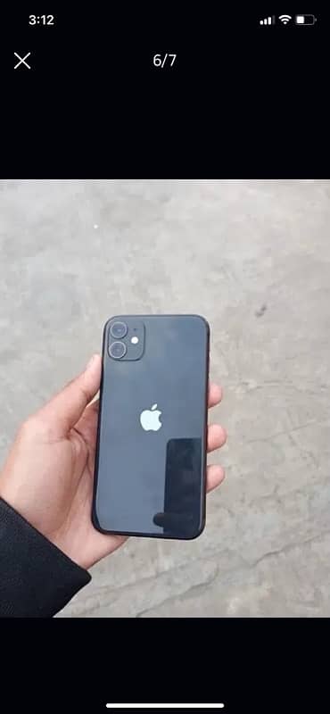 iPhone 11 64 gb pta proved 4