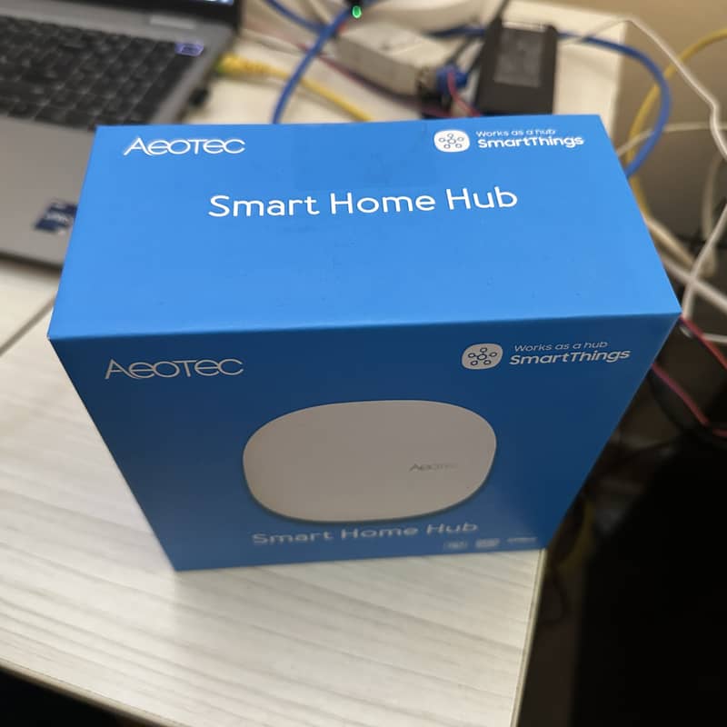 Aeotec Smart Home Hub, Works as a SmartThings Hub, Z-Wave Zigbee Gate 1