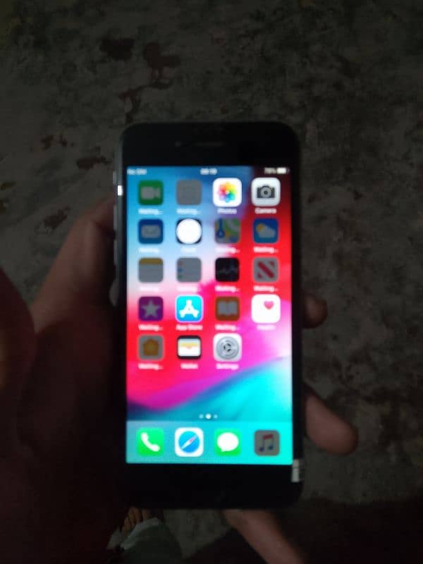 iphone 6 ha 16gb ha koi fault nhi ha jv h Whatsapp number 03268822380 0