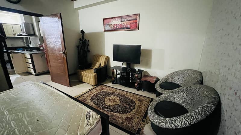 One bedroom furnished apartments available for rent 1