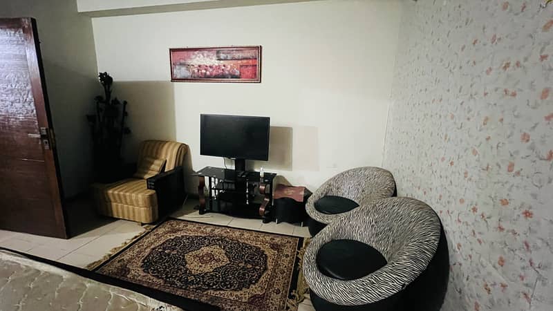 One bedroom furnished apartments available for rent 3