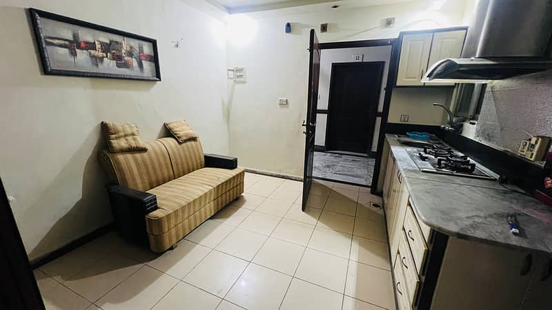 One bedroom furnished apartments available for rent 7