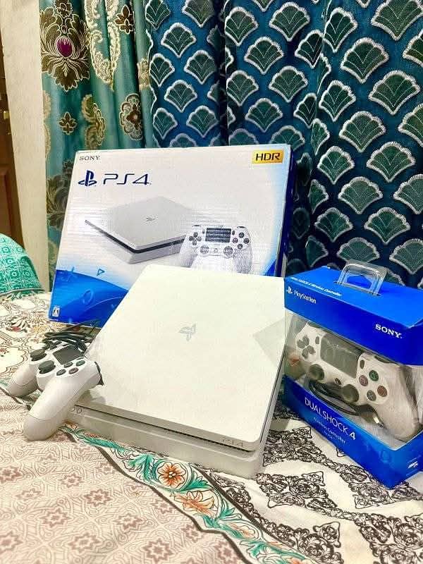 play station 4 0