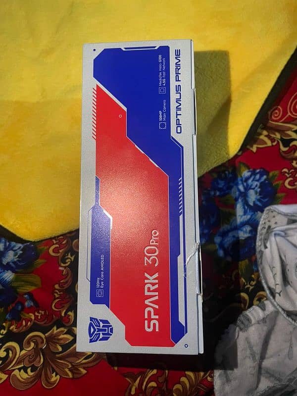 Tenco Spark 30 Pro 8/128 GB 4