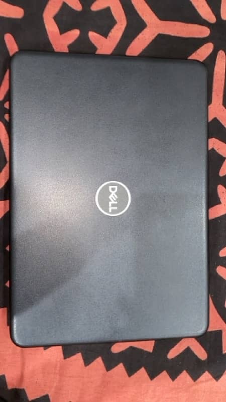 Dell Core i3 7th gen Latitude 3300 4