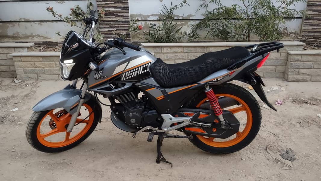 Honda cbf 150 1