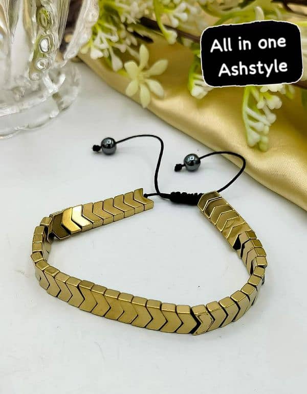 *New luxury Classic Snape shape Black & Golden Bracelet* 2