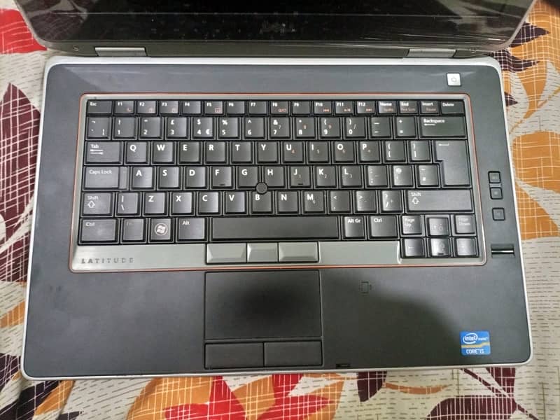 Laptop i 5 4th generation urgent sale 3