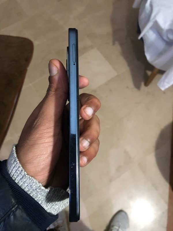 Infinix Hot 40i 4