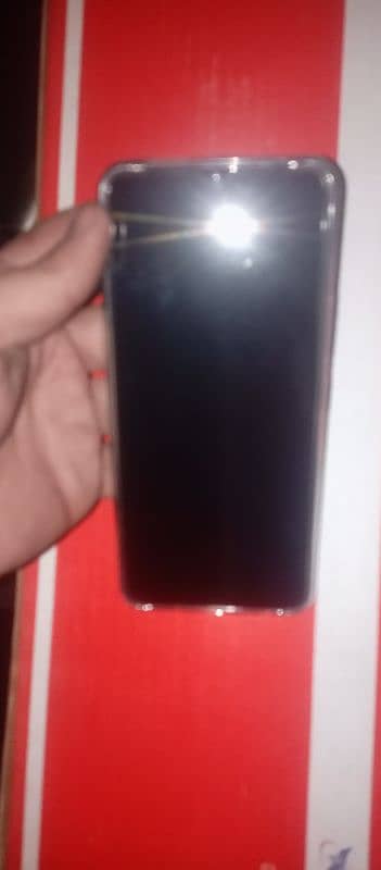 vivo y03t  6/128 1