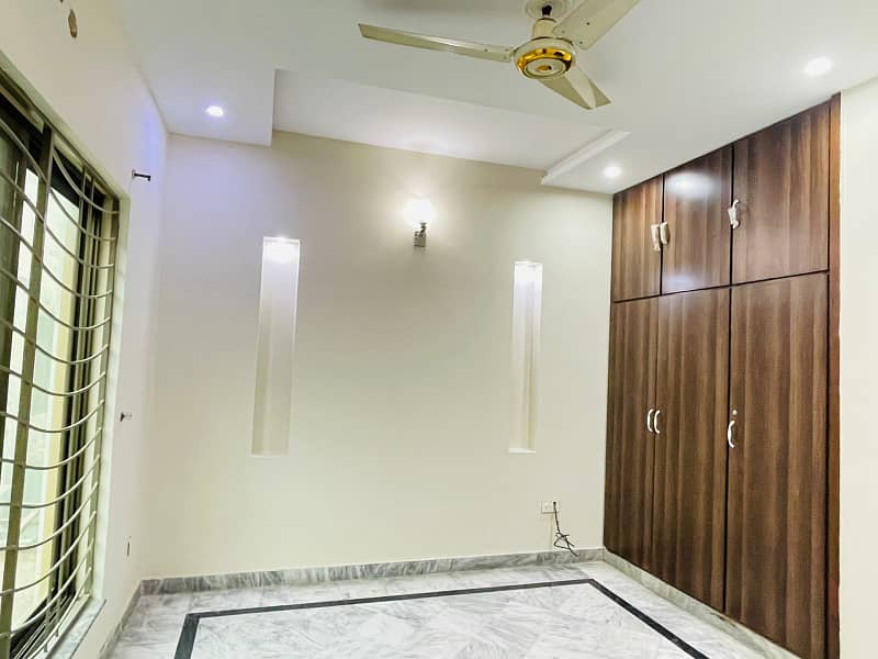 8 Marla Upper Portion Available for Rent In Umar Block Bahria Town Lahore 6