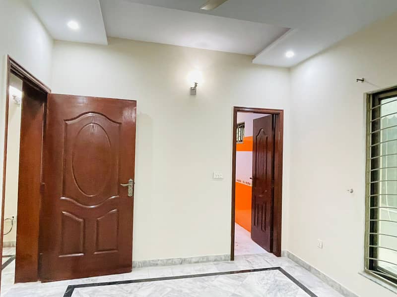 8 Marla Upper Portion Available for Rent In Umar Block Bahria Town Lahore 7