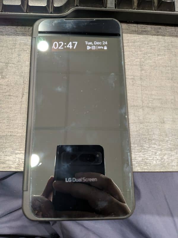 LG V60 Official PTA with Dual Screen. 4