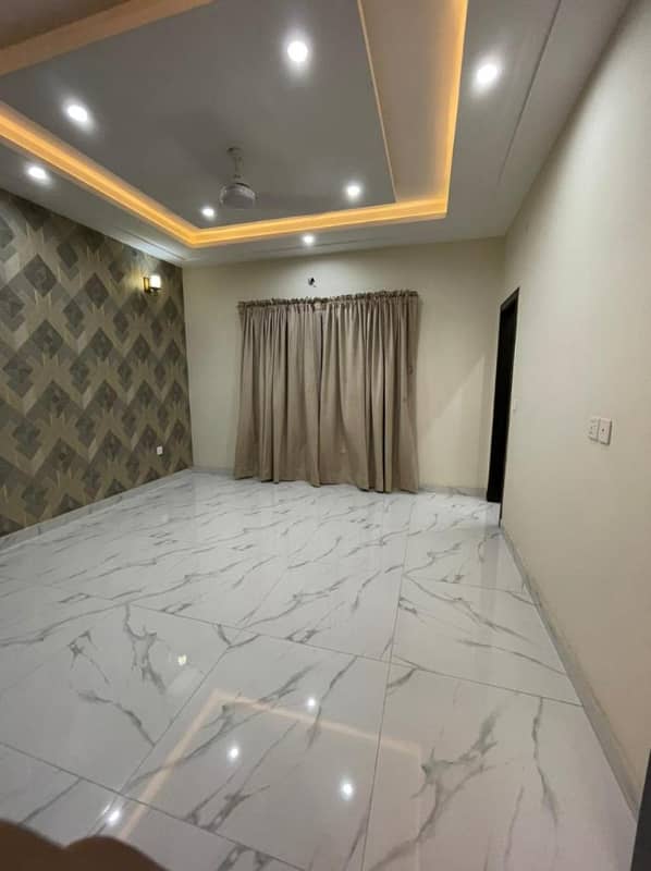 5 Marla Upper Portion Available For Rent In Aa Block Bahria Town Lahore 0