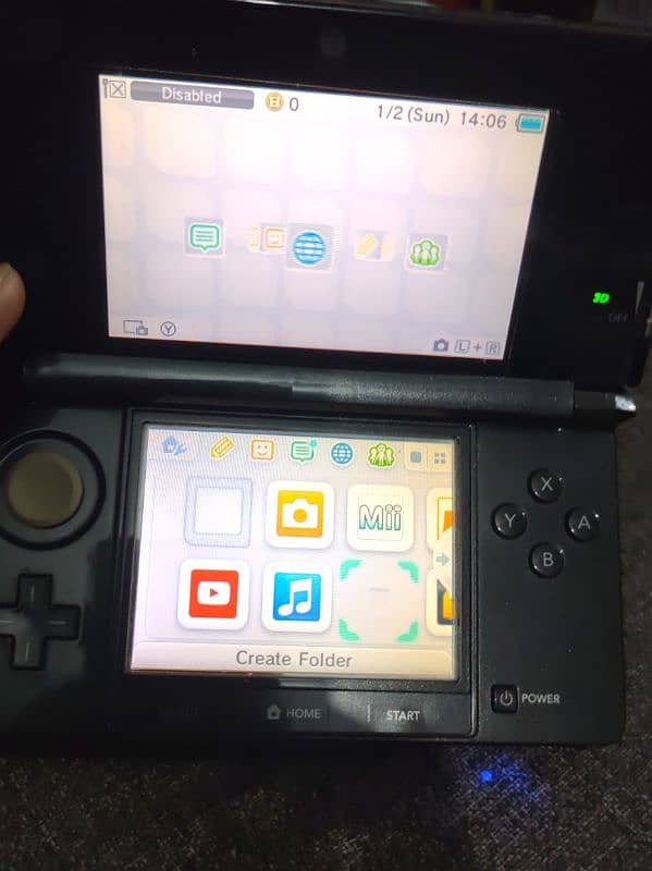 Nintendo 3ds good condition all ok delivery possible 4