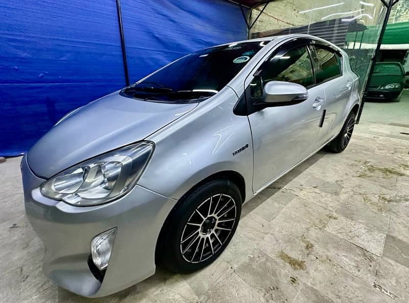 Toyota Aqua 2015 Reg 2018 5