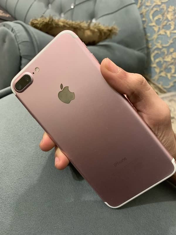 iphone 7plus PTA approved 32gb 2