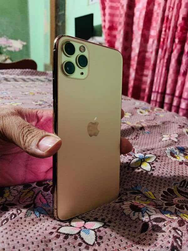 IPhone 11 Pro Max Daul PTA 64GB 0