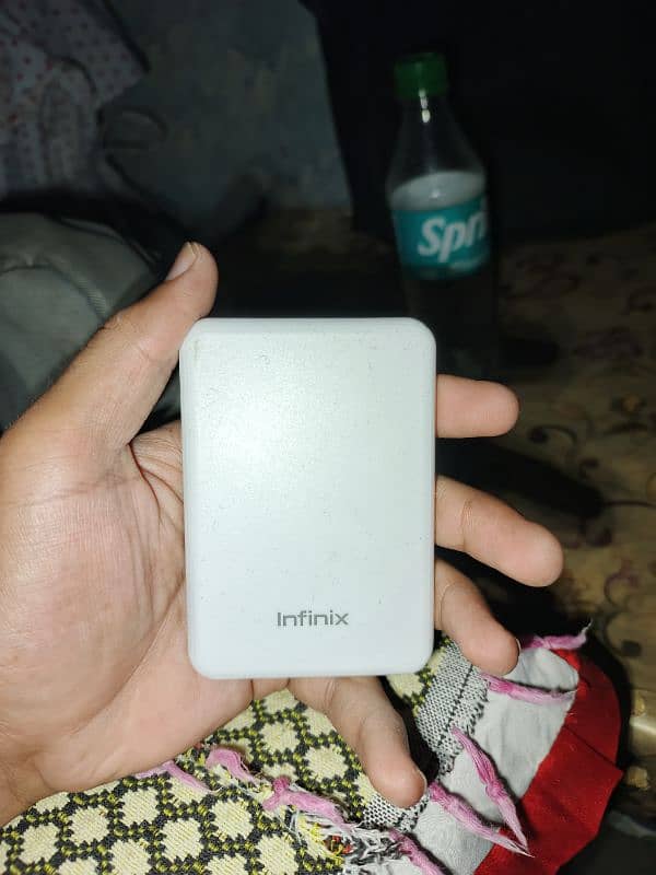 Wireless Charger+Portable Battery 3