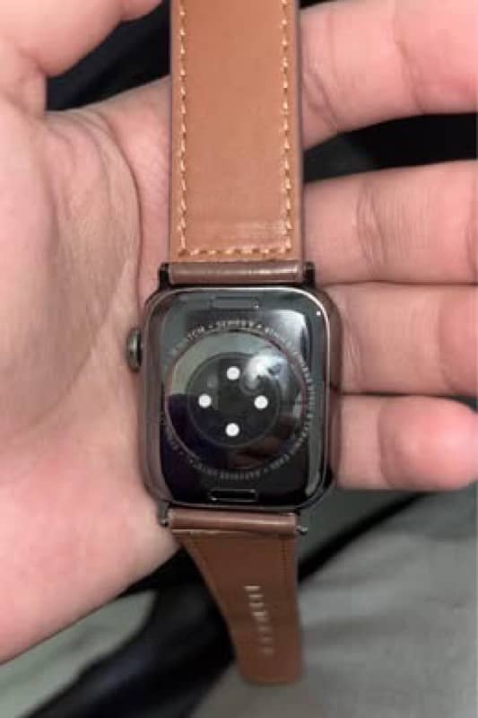 Apple watch series 9 41mm (Stainless Steel) 7