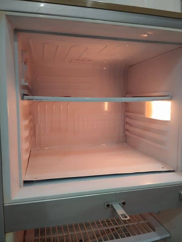 PEL Fridge for sale 3