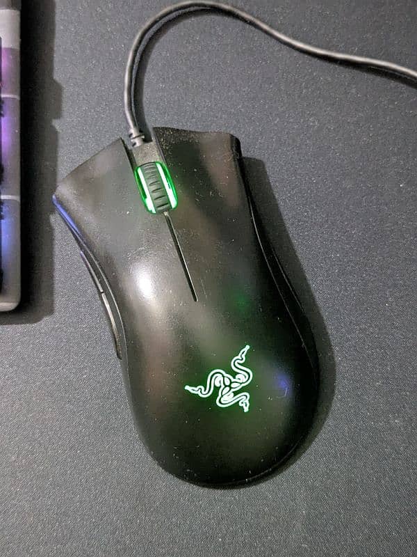 Razer deathader essential 6400 dpi optical 0