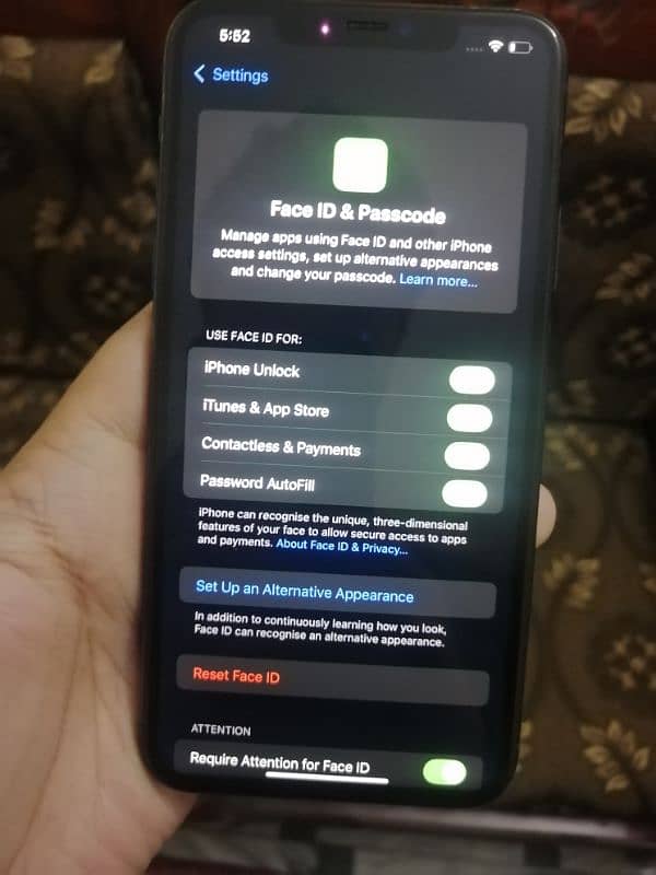 Iphone 11 pro max 256gb sim working 4