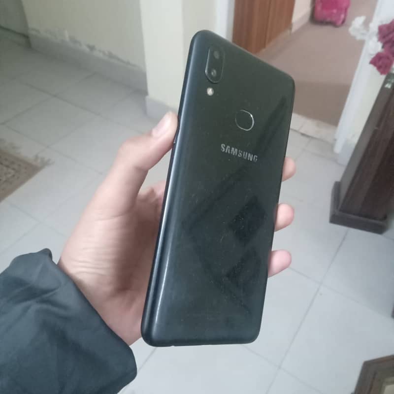 Samsung galaxy A10s with box 2