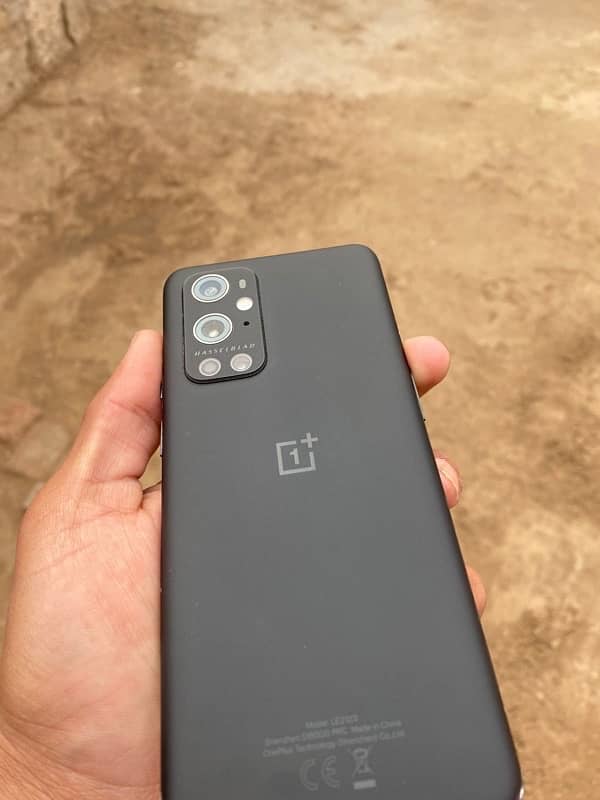 one plus 9 pro 12/256 dual sim approved (exchange possible ) 9