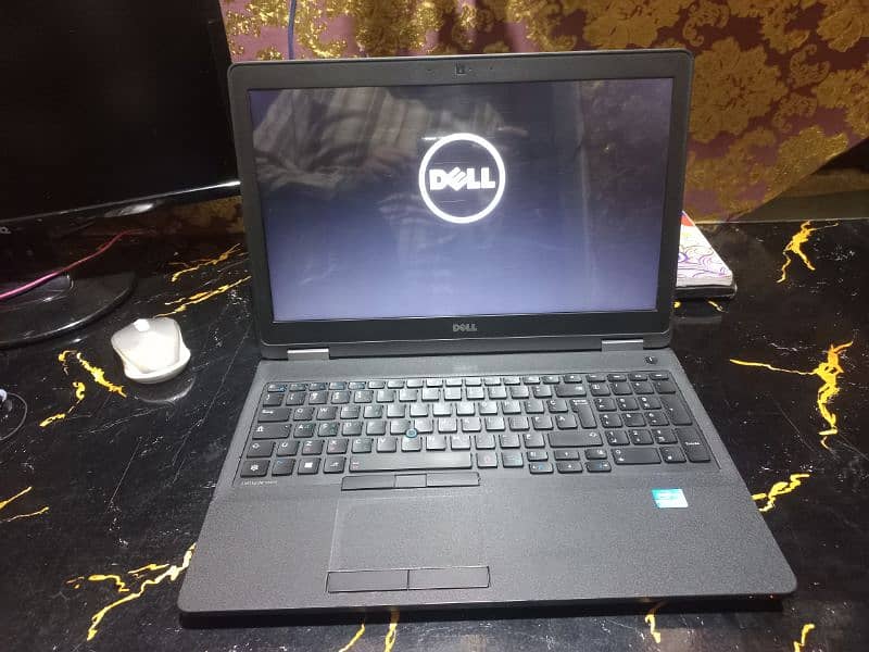 Dell Latitude E5570 128GB SSD + NORMAL HDD 500GB 4