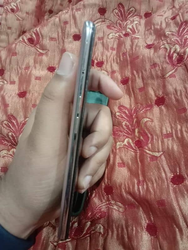 oppo Reno 5 mobile for sale used condition into all ok 2