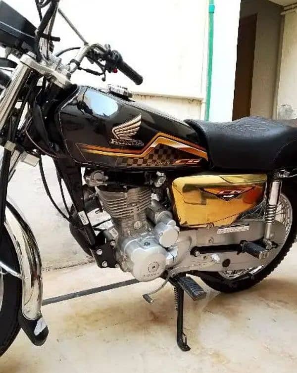 honda 125 special golden edition 1