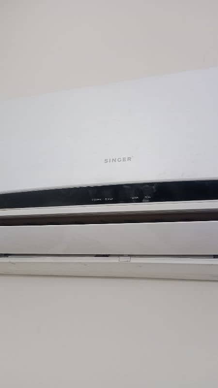 Singer Heat and Cool Invertor AC for sale 2