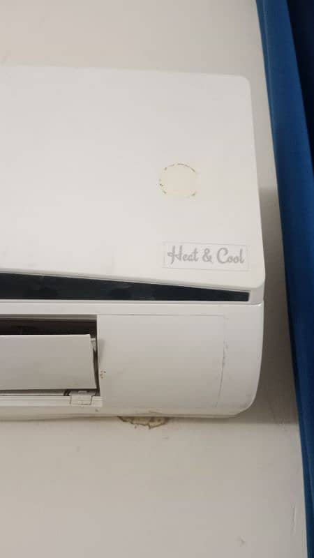 Singer Heat and Cool Invertor AC for sale 3