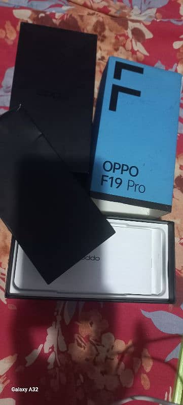 oppo f19pro pro complete saman 10by9.5 2