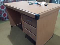 Office Table in Good Condition