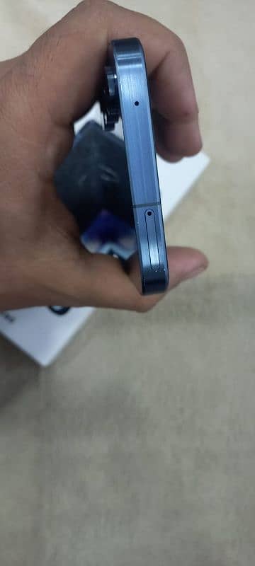 samsung A55 Dubai se ayya hai 4