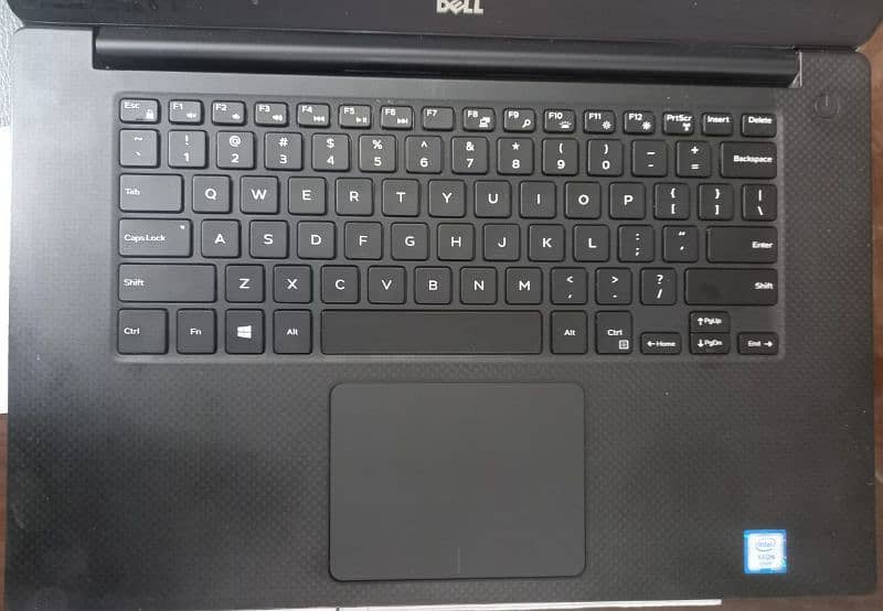 Hp Intel Xenon E3 V5 laptop 2