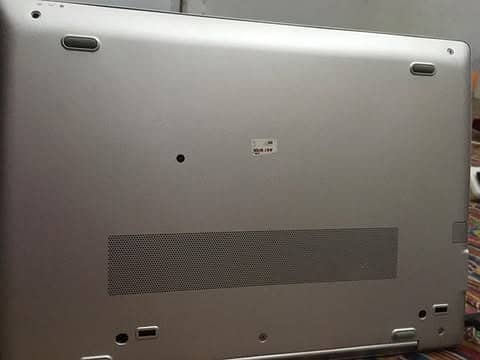 HP ELITEBOOK 840 G5 SERIES CORE I7 8 TH GEN WITH METALLIC BODY 7