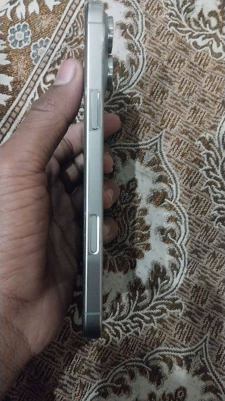 iphone 16 pro max 256 natural non pta 2